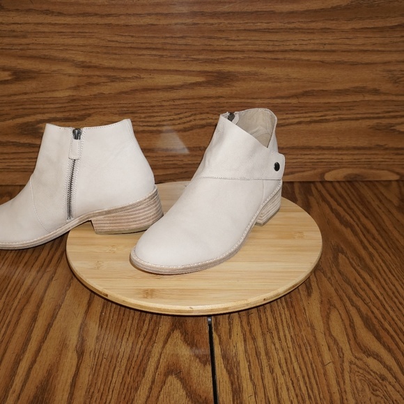 breg orthopedic boot